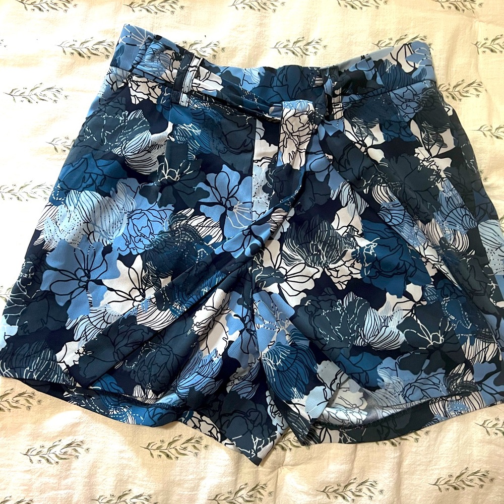 Eliane Rose Blue Floral Highwaisted Trousers (M)